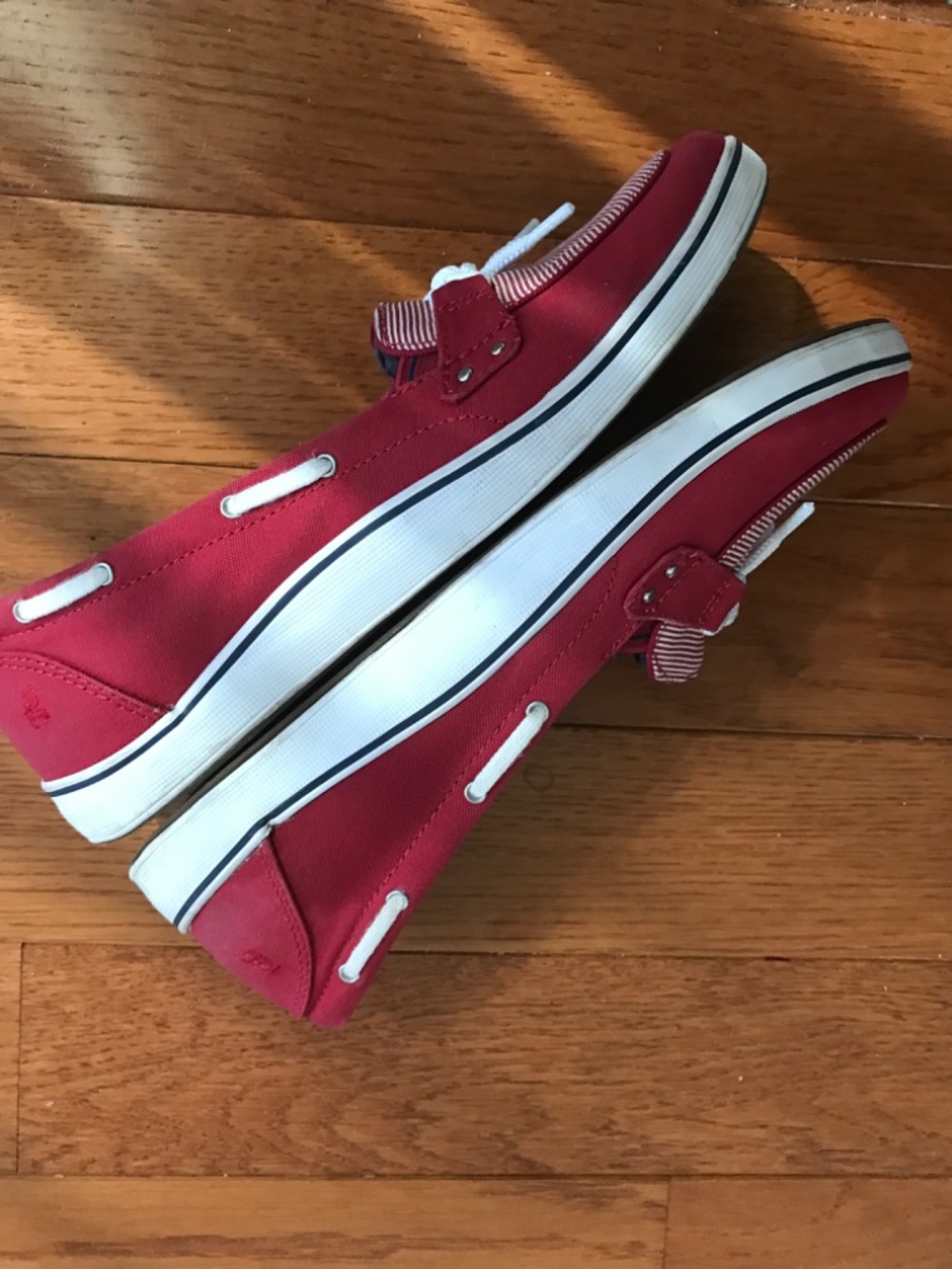 Grasshoppers 7 7.5M Women's Red & White Slip-On Keds style Boat Shoes Clean! - Picture 6 of 11